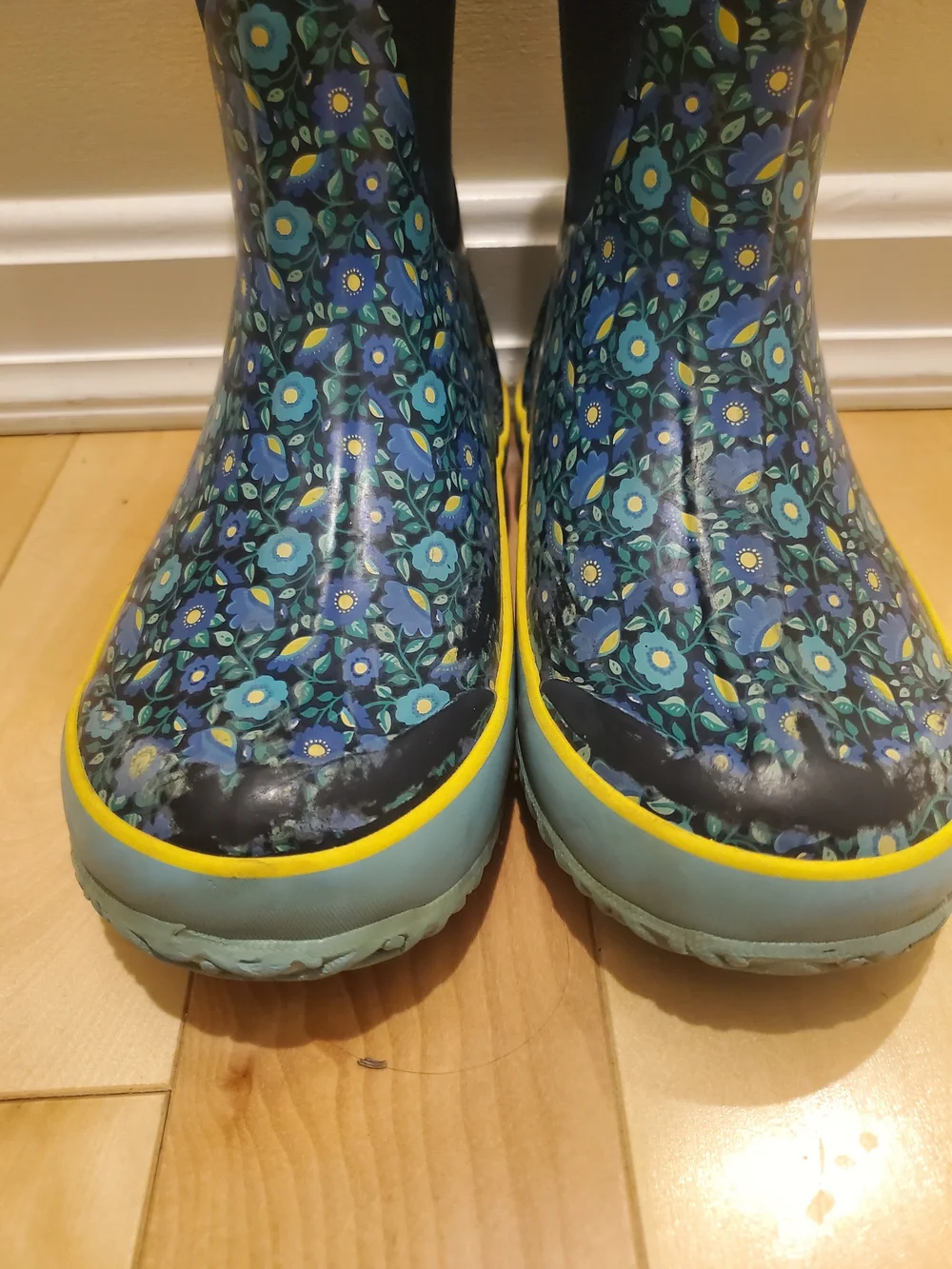 Bogs Kids' Blue Floral Waterproof Rain Boots